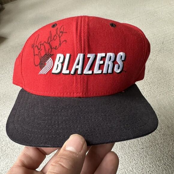 Vintage Portland Trail Blazers Hat Signed New Era SnapBack Made USA - Picture 3 of 7
